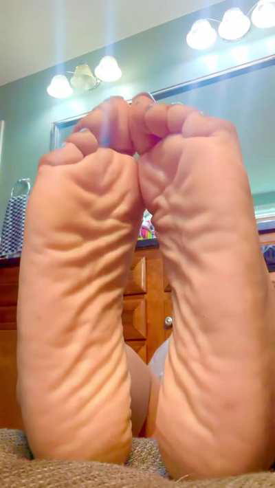 If you’re obsessed with my wrinkles ⬆⬆⬆