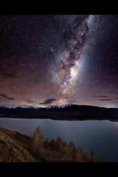 🔥 Milky Way rising above the fog on Lake Tekapo