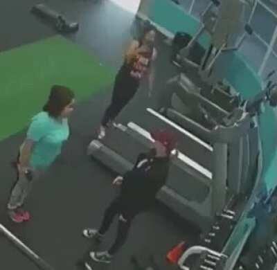 HMC while I take a selfie at the gym