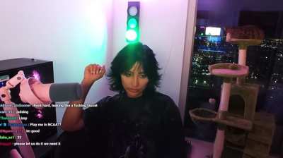 Stop & Cock: Round 1