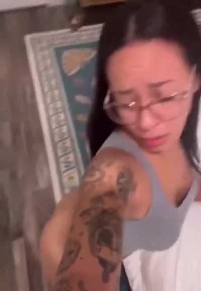 Liv’s big booty no pants ass clapping