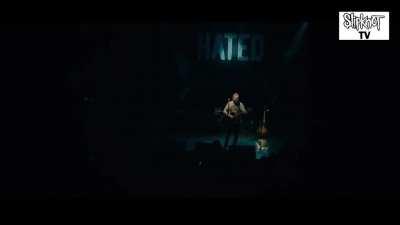 Corey Taylor singing SpongeBob at his concert.