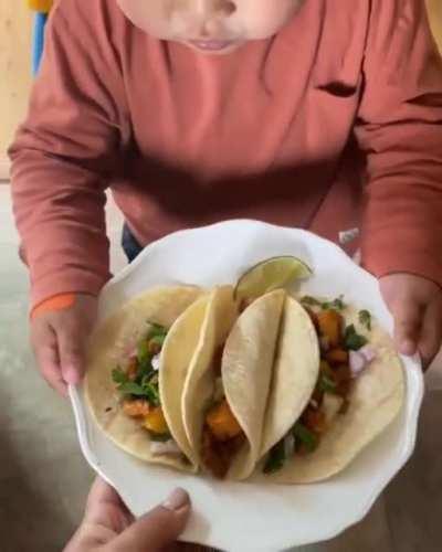 Adorable and polite kid thanks his momma everytime she brings him food
