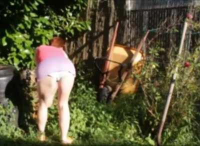 Farting in my backyard 