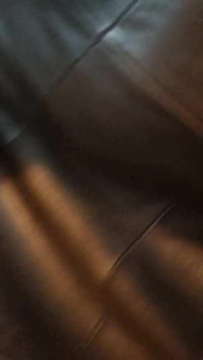 Is it too much leather? [F] 32