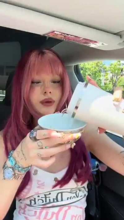 Popüler kültür siksin sizi