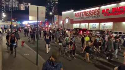 [New York City, NY] Thousands have turned out again tonight in the name of Breonna Taylor, marching in solidarity and to demand justice for her murder