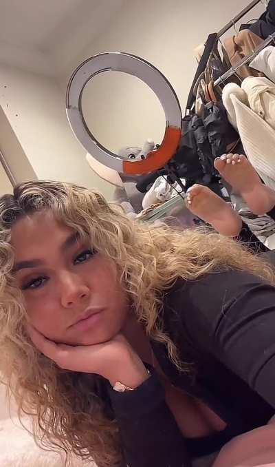 feet soles on TikTok