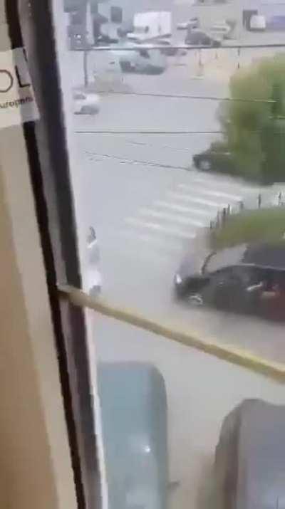 Alex nebunu' din Craiova -Siguranta si Incredere