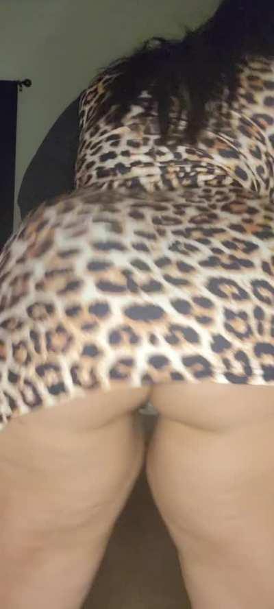 Would you fuck a young Mexican mom? F26