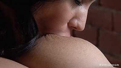 Luna Amor & Katerina Hartlova