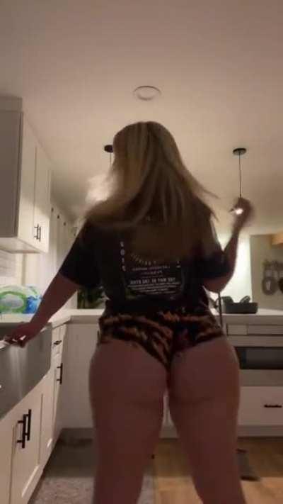 Haleigh always be blessing us..