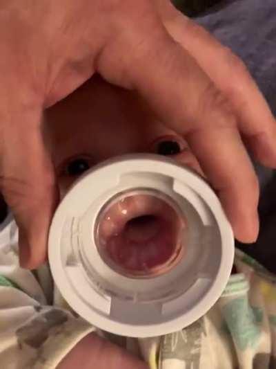 Yup, that's my daughter. Now you know what boob sees.