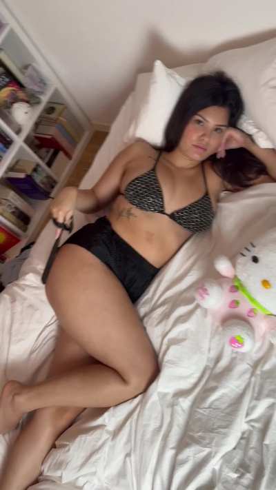 Come no breed your 19 yo goddess beta🤭❤️