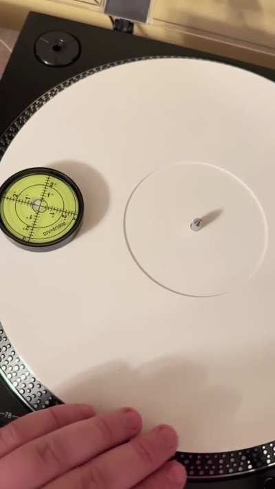 Anyone understand what’s causing this leveling issue?