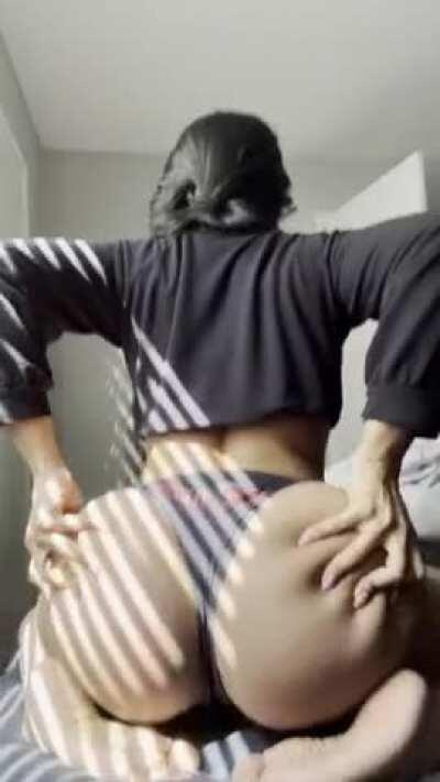 How many spanks do I deserve?