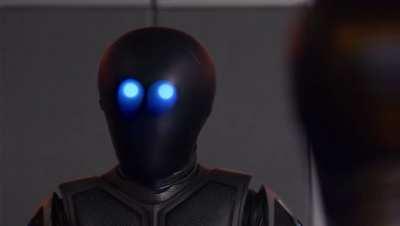 the way ty looks at isaac 🥺🥺 i always tear up at this scene . love their relationship and the huggggg 😫 one of my favorites scenes 💖