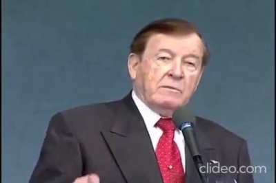 Cmdr. Graham Bethune: 