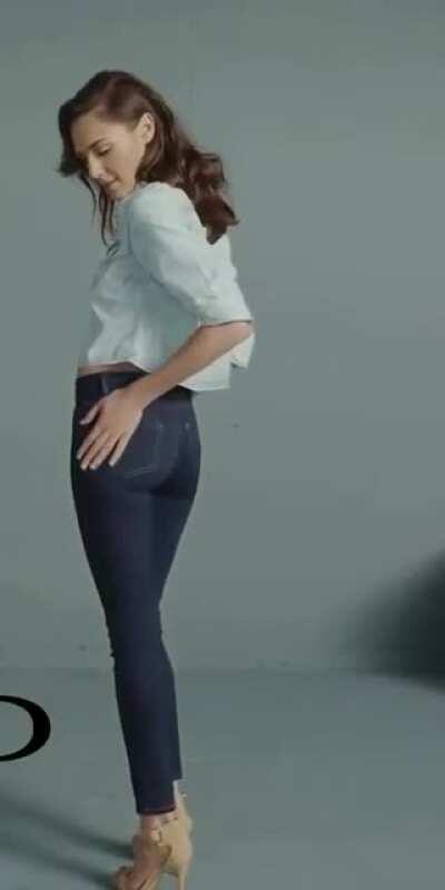 Gal Gadot showing off her tight little ass