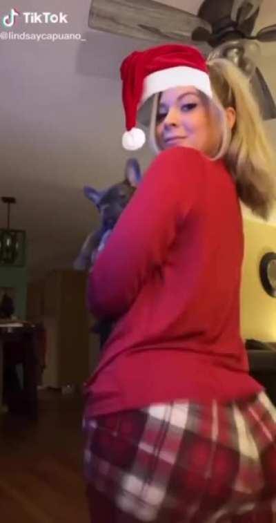 Christmas PAWG 🧑🏻‍🎄🍑