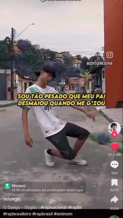 Kleber fazendo música