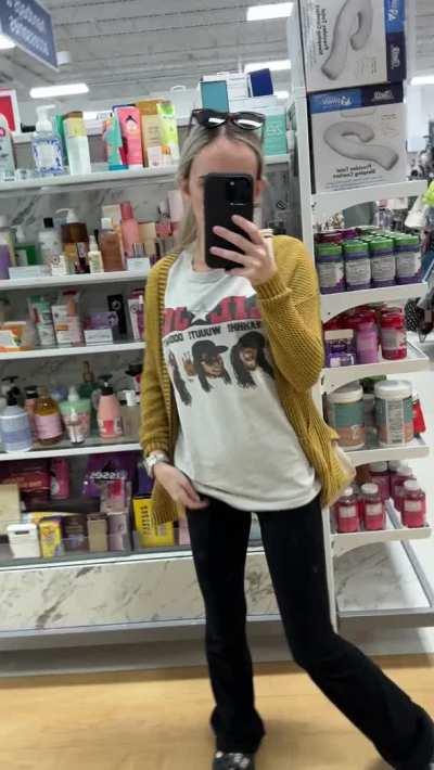 Let me just take these out [gif]