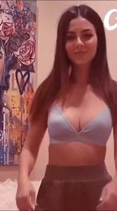 Victoria Justice ready to have fun with you. How long could you last with her