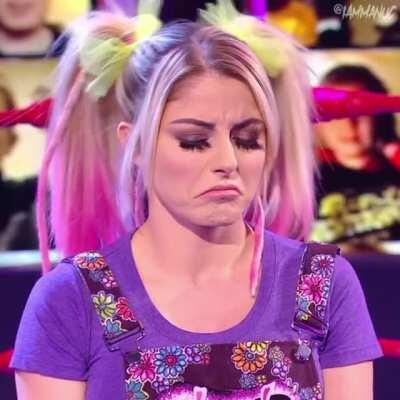 Alexa Bliss Confused 😆
