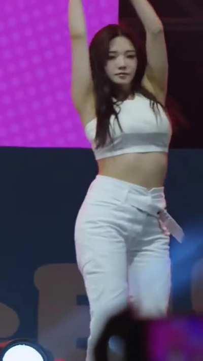 fromis_9 - Jisun 🥰