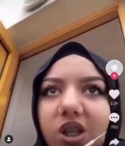 Atamın en büyük hatası bu tarz aptal orospu çocuğu Arap Milliyetçisi Sümeyyelere hak vermesiydi. Cidden anasını sikeyim ben bunun gibilerin,cahillik akıyor.