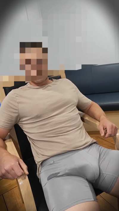 well my bulge got a bit carried away with yours, bro