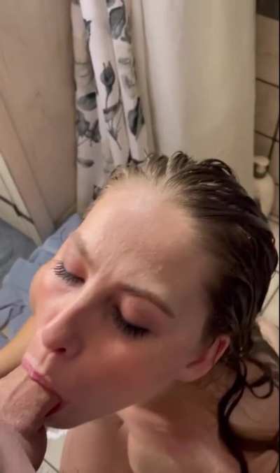 The perfect hot shower that every slutty needs