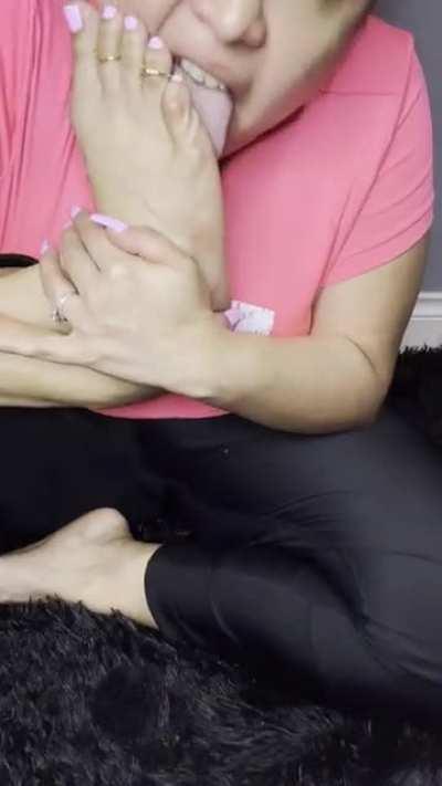 my pretty pink toes in my mouth
