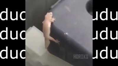 Nome? (Abaixa o som, está meio alto)