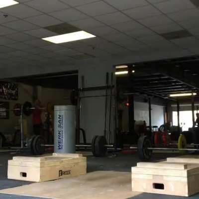 Let's see if I can lift this..