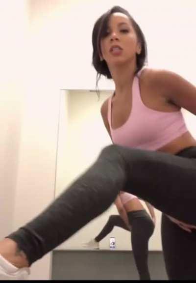 Dirty Talk Video In Changing Room