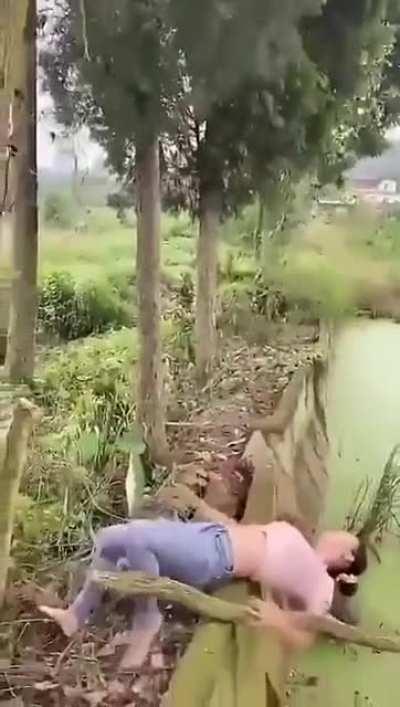 A branch? Let me throw all my weight there