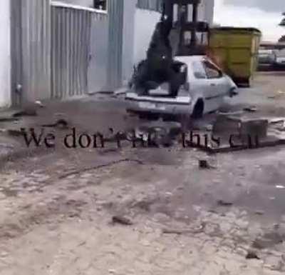 Umm is this a glaggle ensophogogner?