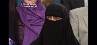 Brainwashing >critical thinking