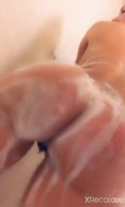 Check Comment For Her 17GB Folder with BG sextapes👇👇