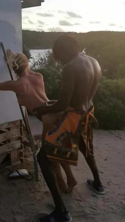 Milf got vaccinated and is ready for bbc on vacation