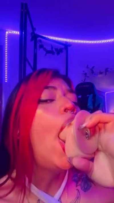 I need a good dick urgently