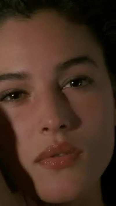 Italian everlasting beauty Monica Bellucci