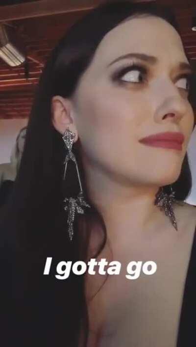 God she's good looking!!