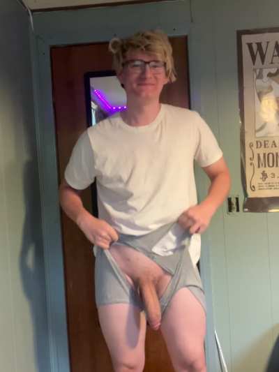 Just ripping my big dick outta my underwear 😅