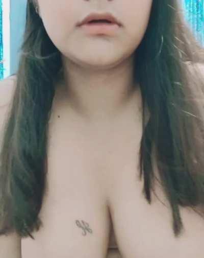 Onii Chan 😋! Follow me on my instagram @cute_skoolrndi for premium and delicious services 😋💖