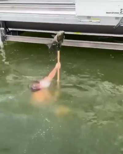 heroic leaping trident strike