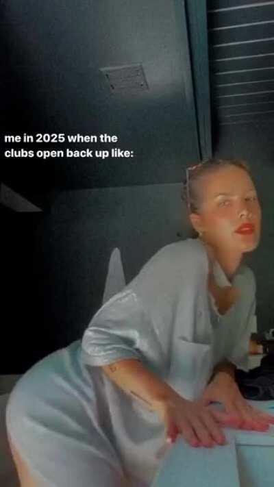 Halsey on IG stories today