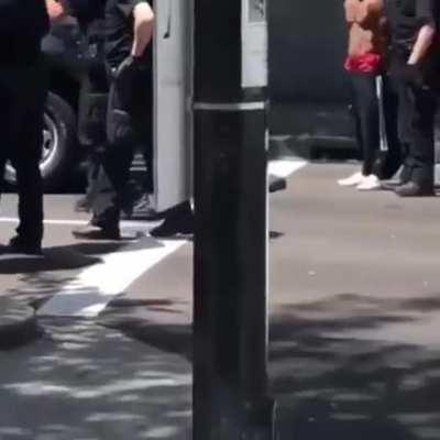 To flex for the gram