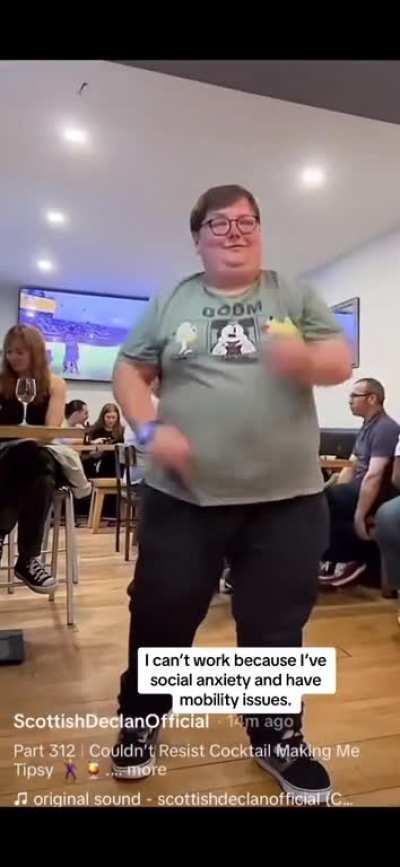 TikToker ALLEGEDLY receiving tax payer money to not work due to social anxiety